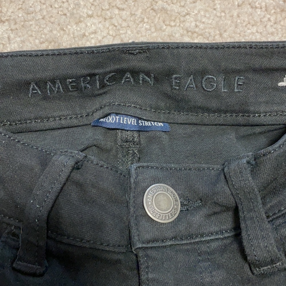 American Eagle Distressed Black Skinny Jeans - Picture 4 of 6